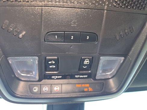 Used 2024 Cadillac XT5 Premium Luxury FWD image 13