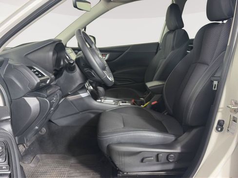 Certified 2023 Subaru Forester Premium AWD/4WD image 5
