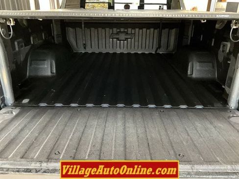 Used 2020 Chevrolet Silverado 1500 RST image 35