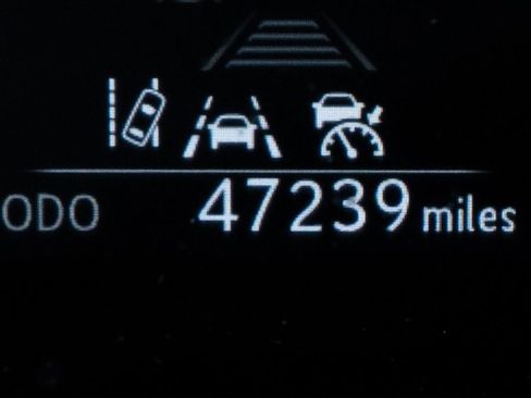 Used 2023 Lexus RX 350 Premium image 37