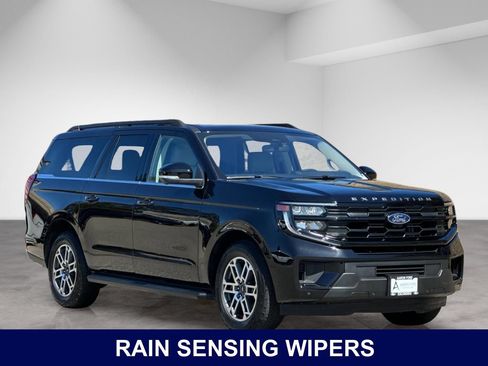 Used 2025 Ford Expedition Max Active AWD/4WD image 8