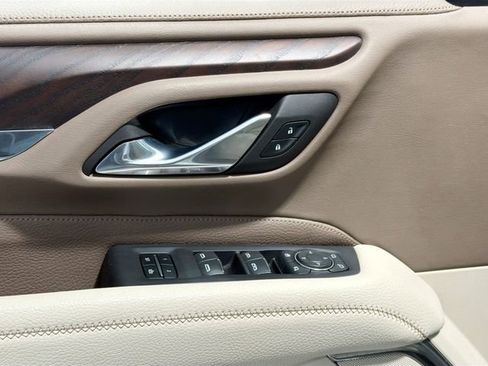 Certified 2023 GMC Yukon XL Denali image 17