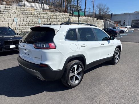 Used 2022 Jeep Cherokee Limited AWD/4WD image 3