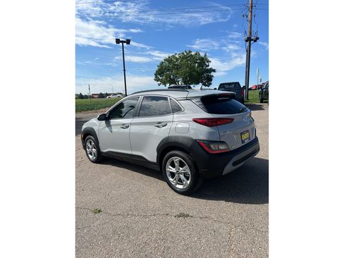 Used 2022 Hyundai Kona SEL w/ Convenience Package AWD/4WD image 10