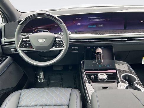 New 2026 Cadillac Escalade IQL Luxury AWD/4WD image 11