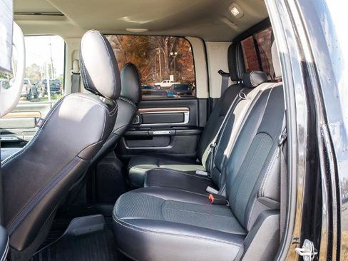 Used 2018 RAM 2500 Laramie image 17