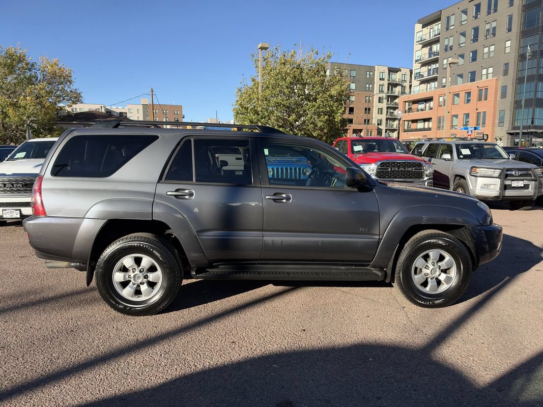 Used 2004 Toyota 4Runner SR5 RWD image 2