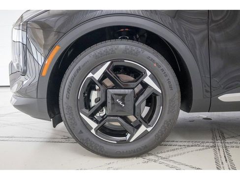 New 2026 Kia Sportage EX image 8