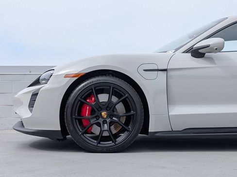 Certified 2024 Porsche Taycan GTS AWD/4WD image 9