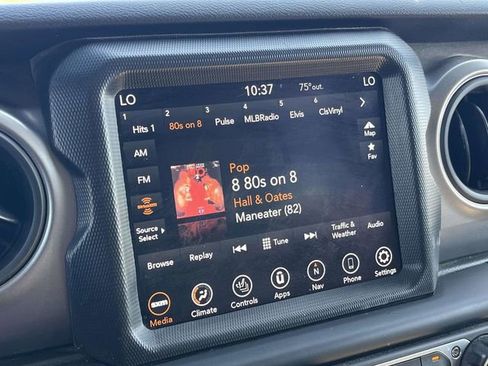 Used 2022 Jeep Wrangler Unlimited Sport image 29