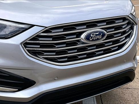 Used 2022 Ford Edge Titanium AWD/4WD image 31