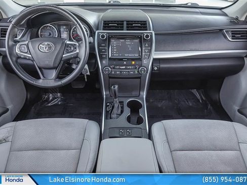 Used 2017 Toyota Camry XSE image 20