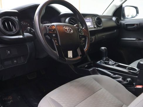 Used 2021 Toyota Tacoma SR image 17