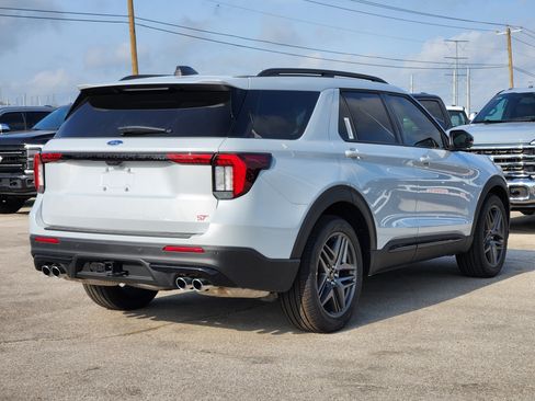 New 2026 Ford Explorer ST w/ Sun And Sound Package AWD/4WD image 4