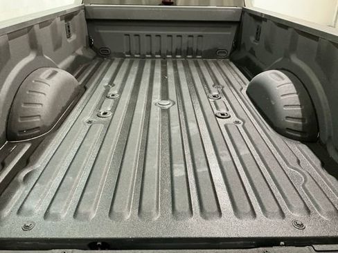 Used 2024 Ford F250 Lariat w/ Lariat Ultimate Package AWD/4WD image 17