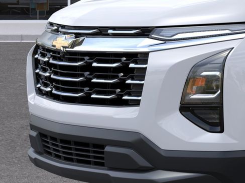 New 2026 Chevrolet Equinox LT FWD image 39