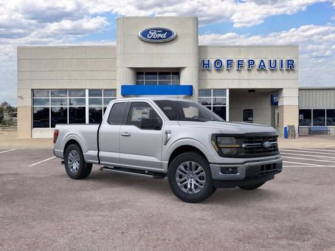 New 2026 Ford F150 XLT w/ XLT Chrome Appearance Package RWD image 7