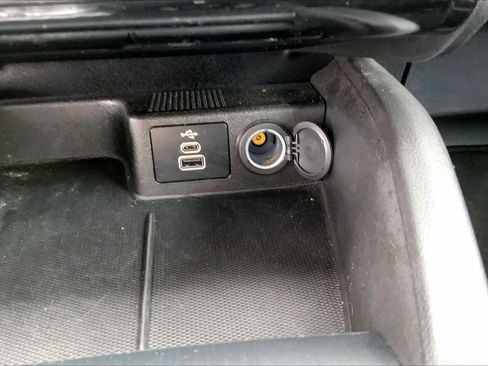 Certified 2024 Ford Escape ST-Line w/ Tech Pack #1 image 31