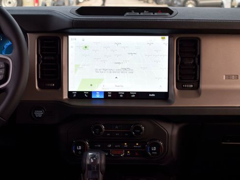 New 2026 Ford Bronco Outer Banks image 11