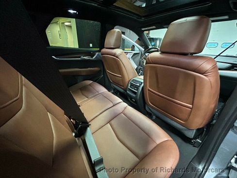 Used 2024 Cadillac XT5 Sportv w/ Technology Package AWD/4WD image 23