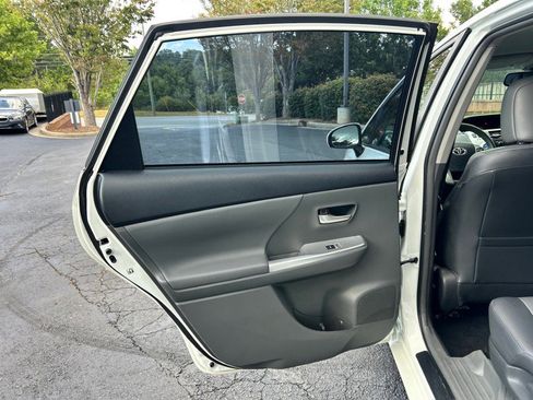 Used 2012 Toyota Prius V Two image 27