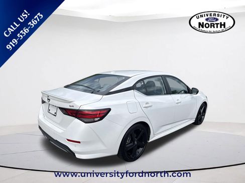 Used 2023 Nissan Sentra SR w/ SR Premium Package FWD image 7