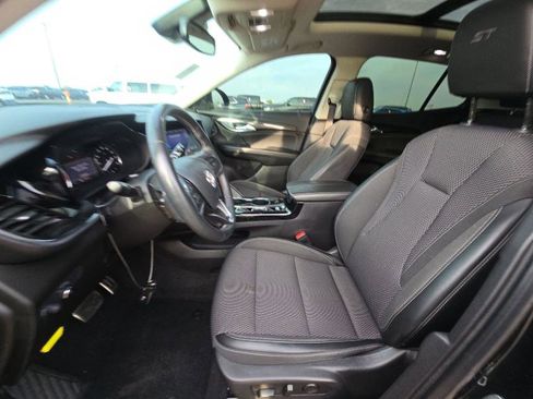 Used 2022 Buick Envision Preferred w/ Sport Touring Package image 3