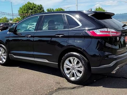 Used 2023 Ford Edge Titanium image 6