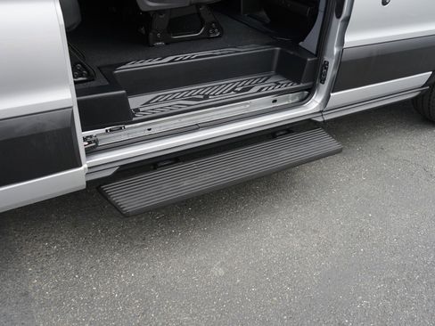 Used 2019 Ford Transit 350 XLT image 20