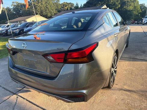 Used 2019 Nissan Altima 2.5 SR w/ SR Premium Package FWD image 8