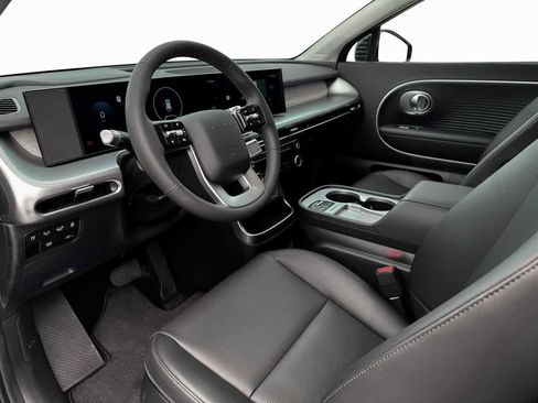 New 2026 Hyundai Ioniq 9 SEL image 25