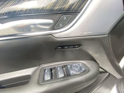 Used 2023 Cadillac XT6 Premium Luxury AWD/4WD image 13