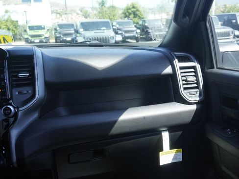 New 2026 RAM 2500 Tradesman AWD/4WD image 32