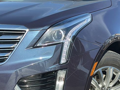 Used 2019 Cadillac XT5 Luxury image 4