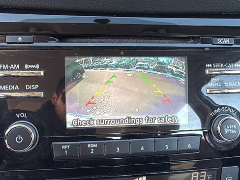 Used 2018 Nissan Rogue Sport SV w/ SV All-Weather Package image 14