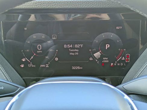 Used 2025 GMC Yukon XL Denali AWD/4WD image 30