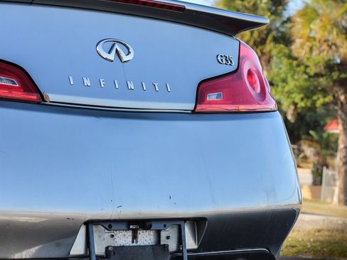 Used 2005 INFINITI G35 Coupe w/ (R01) Aero Pkg image 5
