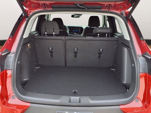 New 2026 Chevrolet TrailBlazer LT w/ Convenience Package FWD image 20