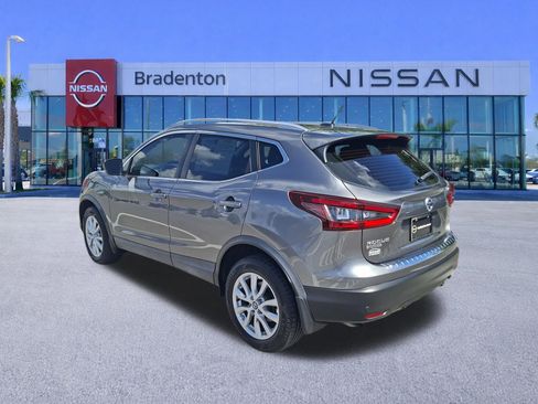 Used 2020 Nissan Rogue Sport SV FWD image 7