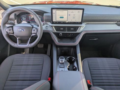 New 2026 Ford Explorer ST-Line w/ ST-Line Street Pack image 19