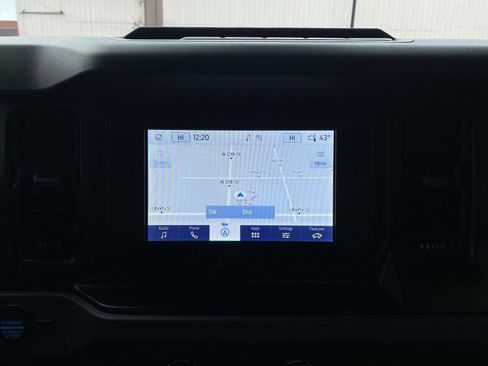 Used 2022 Ford Bronco Big Bend w/ Sasquatch Package image 6