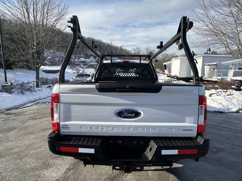 Used 2018 Ford F250 XL w/ Power Equipment Group image 20