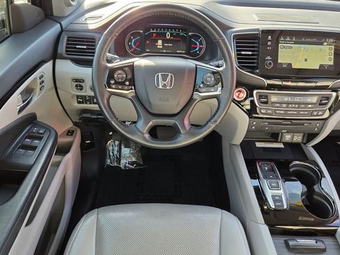 Used 2019 Honda Pilot Elite image 11