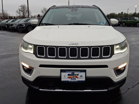 Used 2018 Jeep Compass Limited w/ Navigation Group image 2
