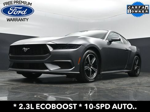 Used 2025 Ford Mustang Coupe RWD image 21
