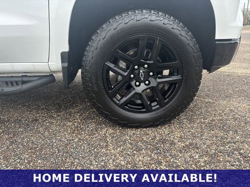 Used 2024 Chevrolet Silverado 1500 LT Trail Boss w/ Convenience Package II image 14