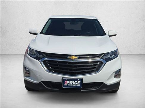 Used 2019 Chevrolet Equinox LT FWD image 2