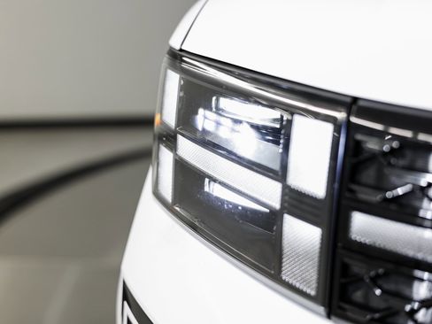 Used 2025 Hyundai Santa Fe Calligraphy image 13