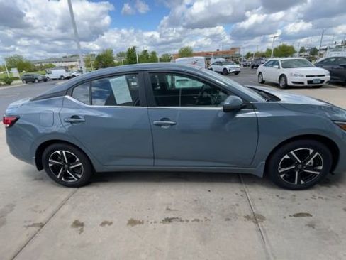Used 2025 Nissan Sentra SV w/ Trunk Package FWD image 3