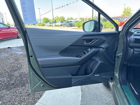 New 2026 Subaru Crosstrek 2.5i Limited AWD/4WD image 9